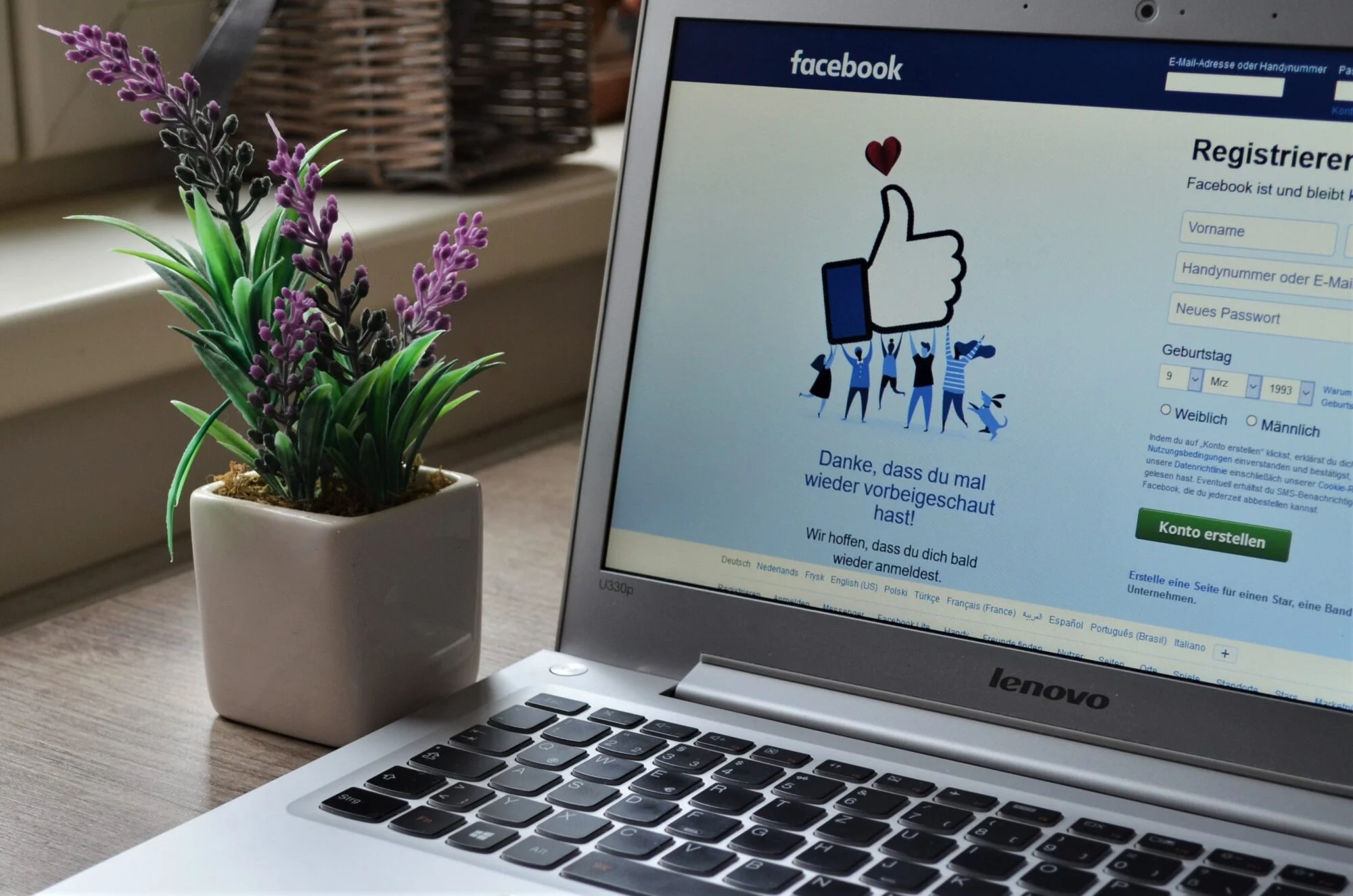 The login display for Facebook's website.
